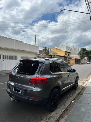 VOLKSWAGEN TIGUAN 2.0 TSI 16V TURBO GASOLINA 4P TIPTRONIC VOLKSWAGEN TIGUAN 2.0 TSI 16V TURBO GASOLINA 4P TIPTRONIC